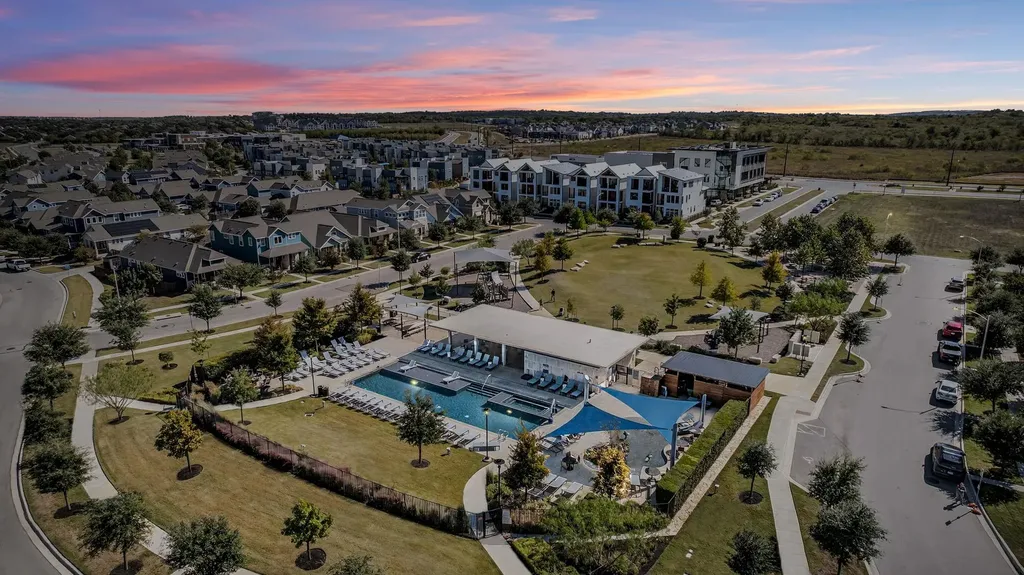 5904 Rotunda View Austin TX 78747