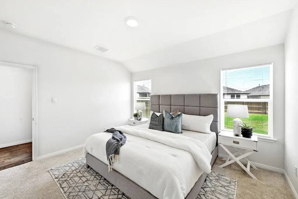 643 Evergreen Sumac Loop Kyle TX 78640