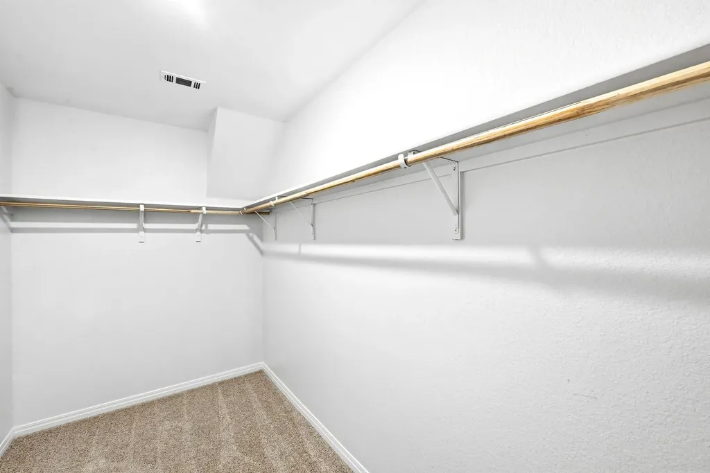 643 Evergreen Sumac Loop Kyle TX 78640