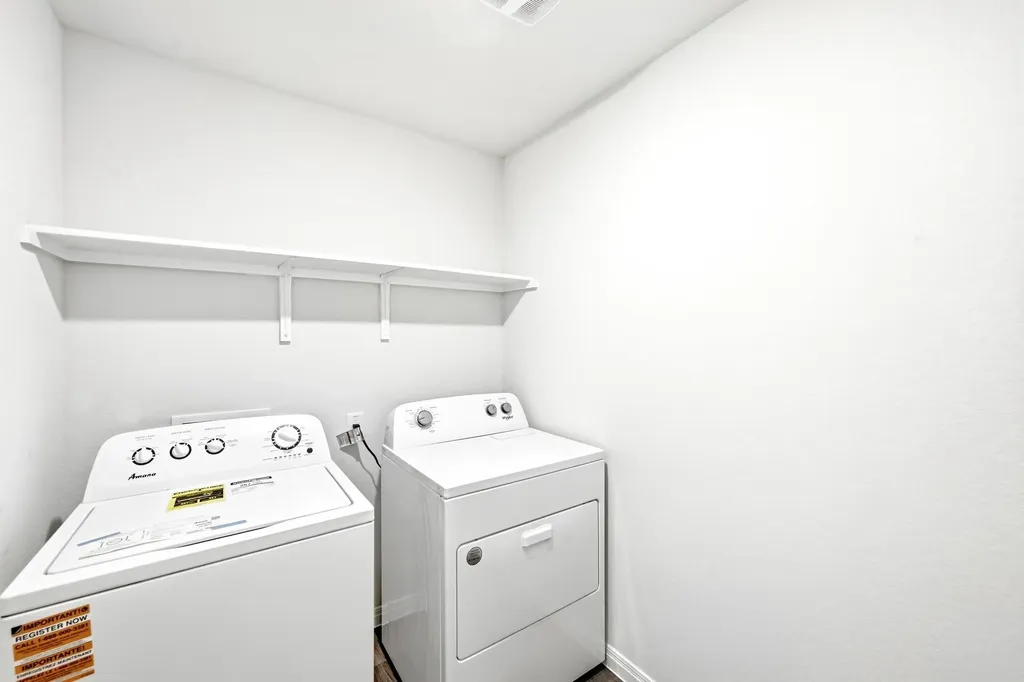 643 Evergreen Sumac Loop Kyle TX 78640