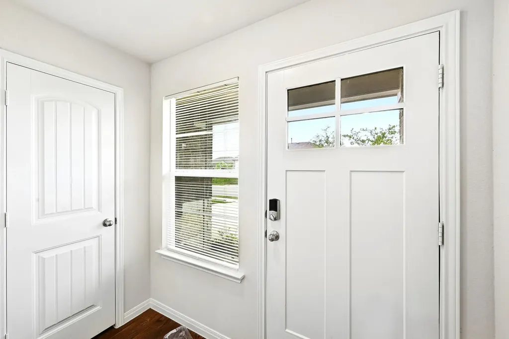 643 Evergreen Sumac Loop Kyle TX 78640