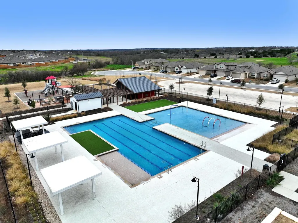 643 Evergreen Sumac Loop Kyle TX 78640