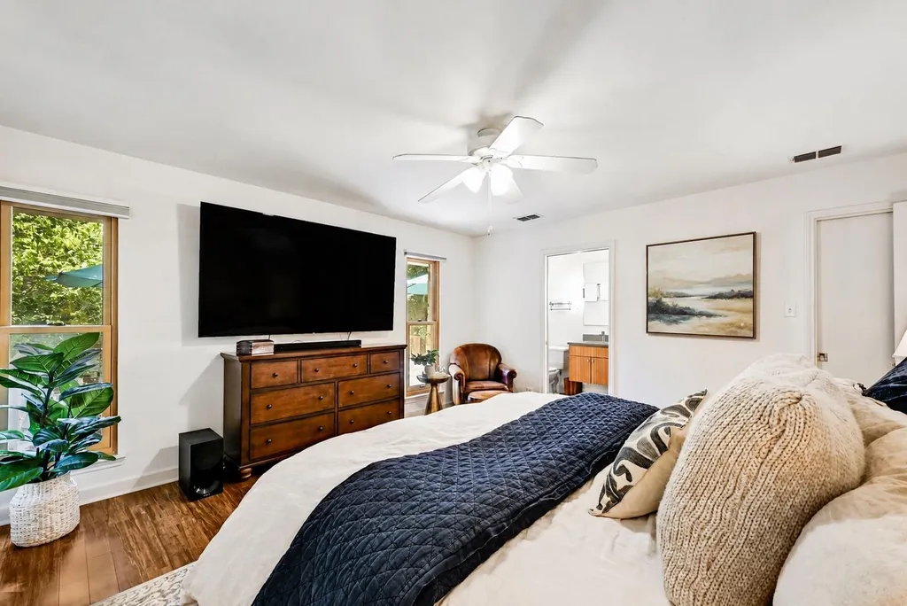 1905 Stoneridge Road Austin TX 78746