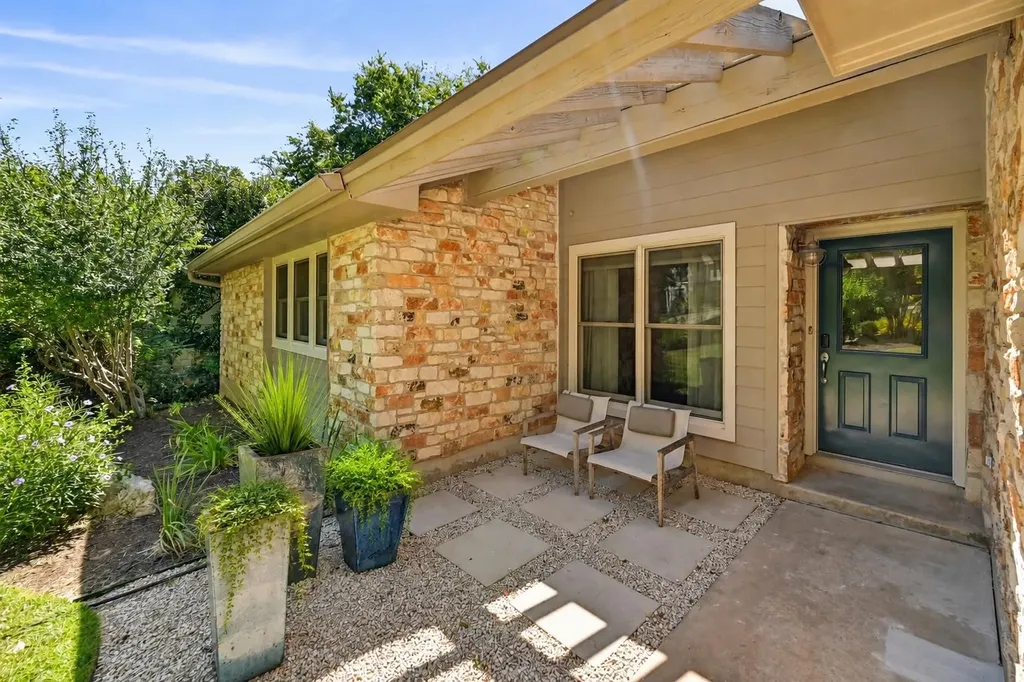 1905 Stoneridge Road Austin TX 78746