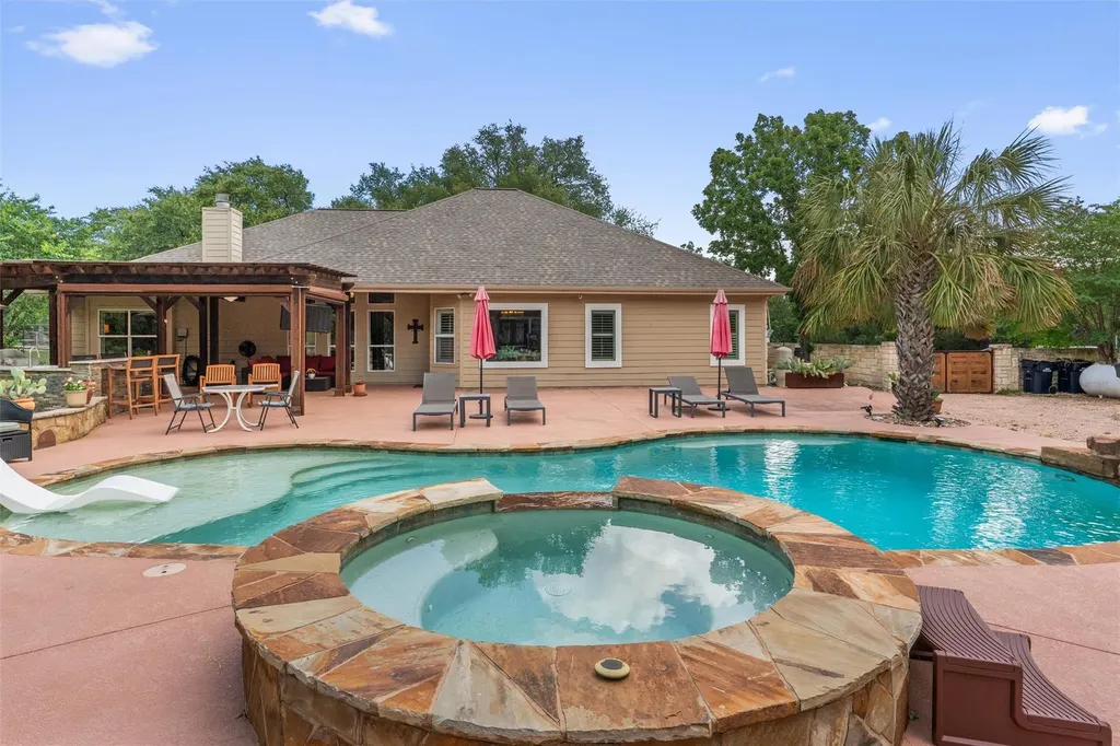 223 E Ridgewood Road Georgetown TX 78633