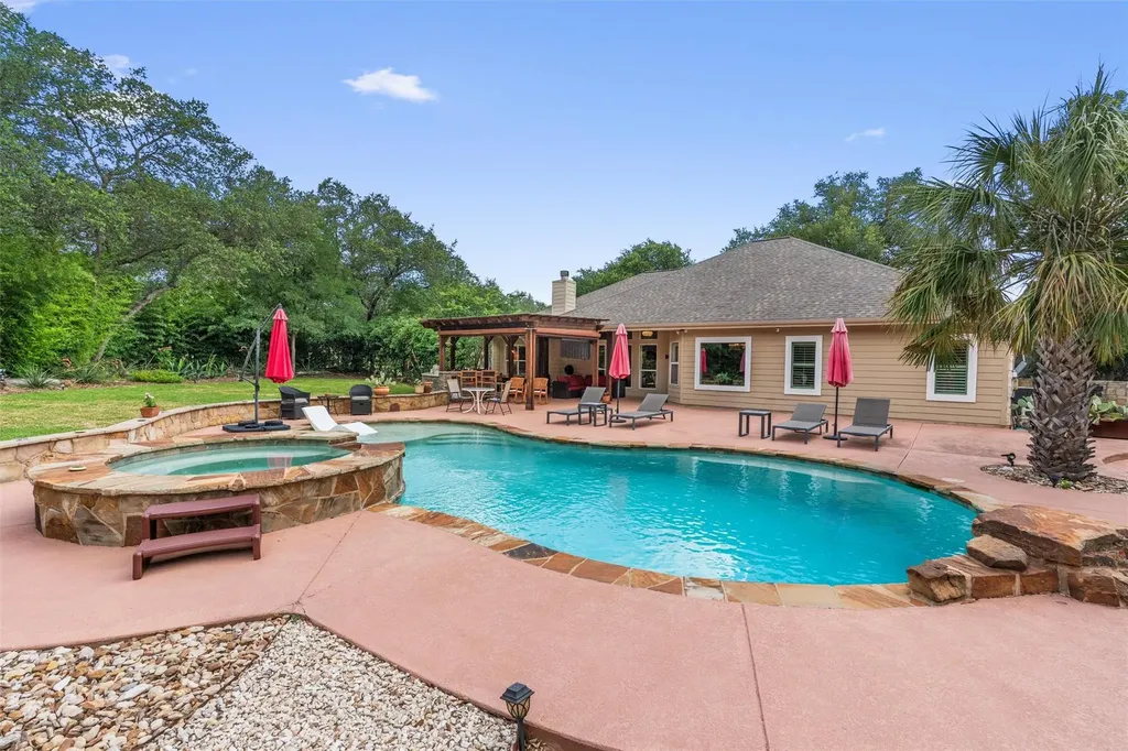 223 E Ridgewood Road Georgetown TX 78633