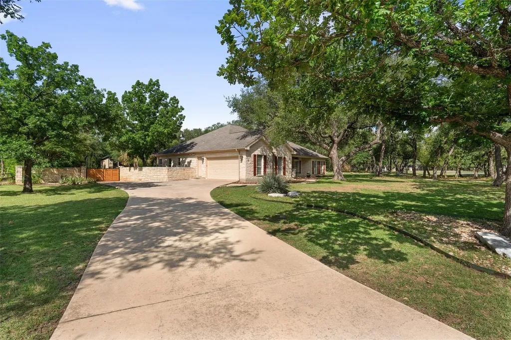 223 E Ridgewood Road Georgetown TX 78633