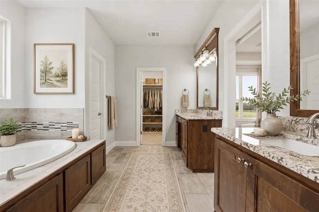 2440 Greatwood Trail Leander TX 78641