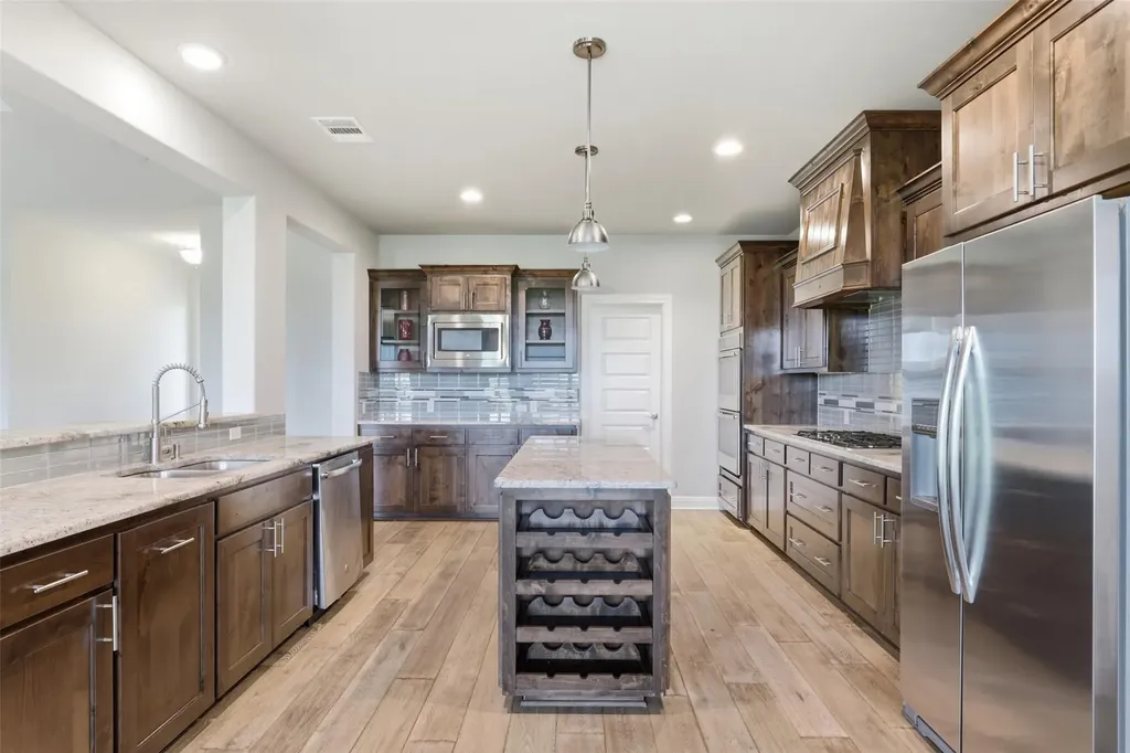 2440 Greatwood Trail Leander TX 78641