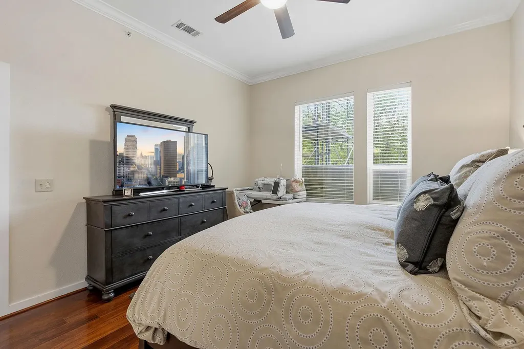 1900 Barton Springs Road Austin TX 78704