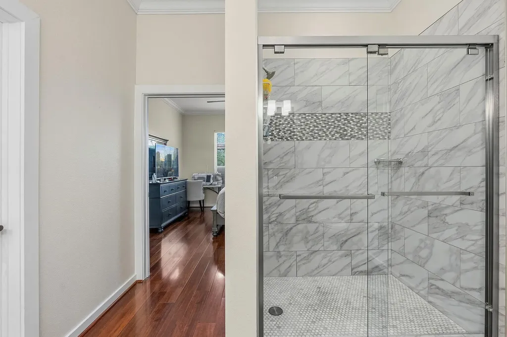 1900 Barton Springs Road Austin TX 78704