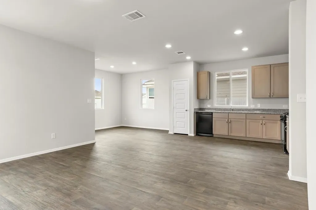 213 Cider Creek Drive Elgin TX 78621
