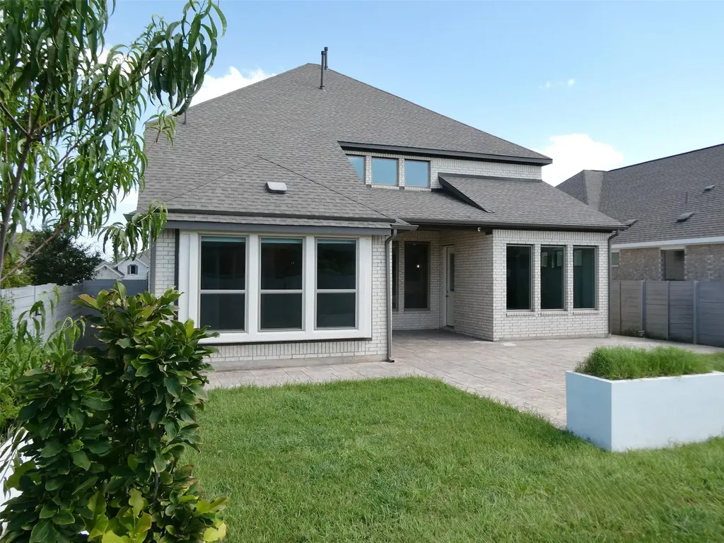 1017 Highcrest Georgetown TX 78628