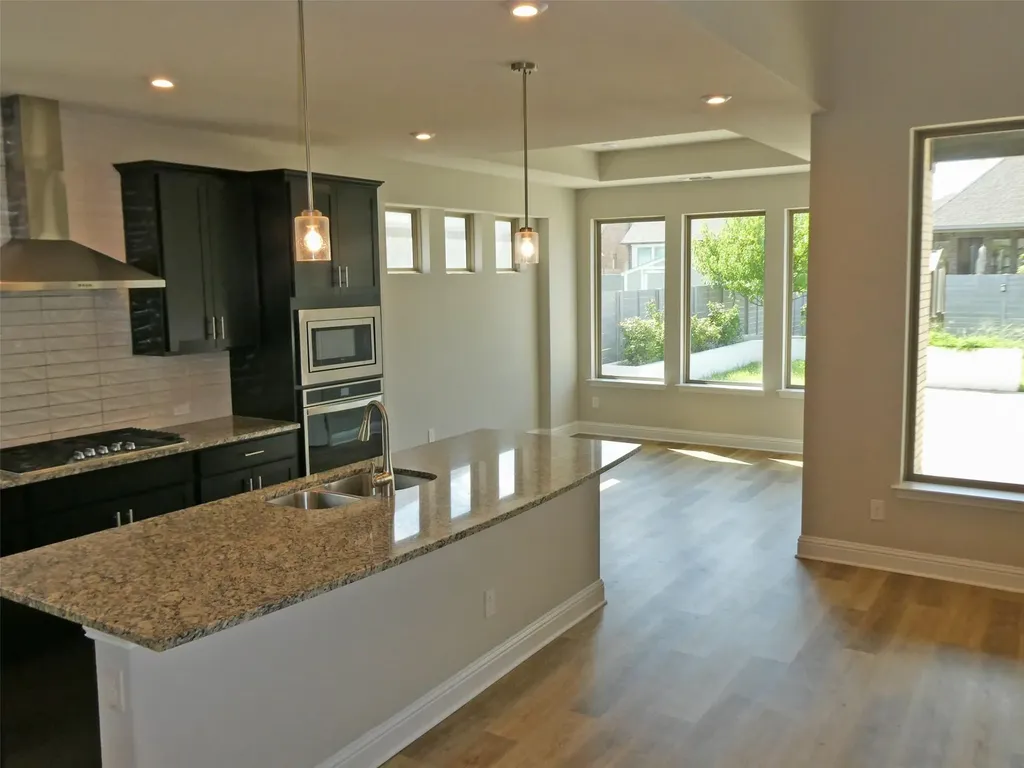 1017 Highcrest Georgetown TX 78628