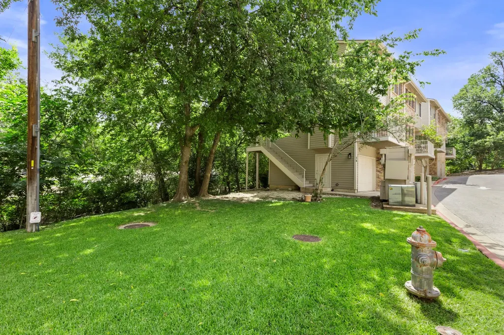 3845 Ranch Road 2222 Austin TX 78731