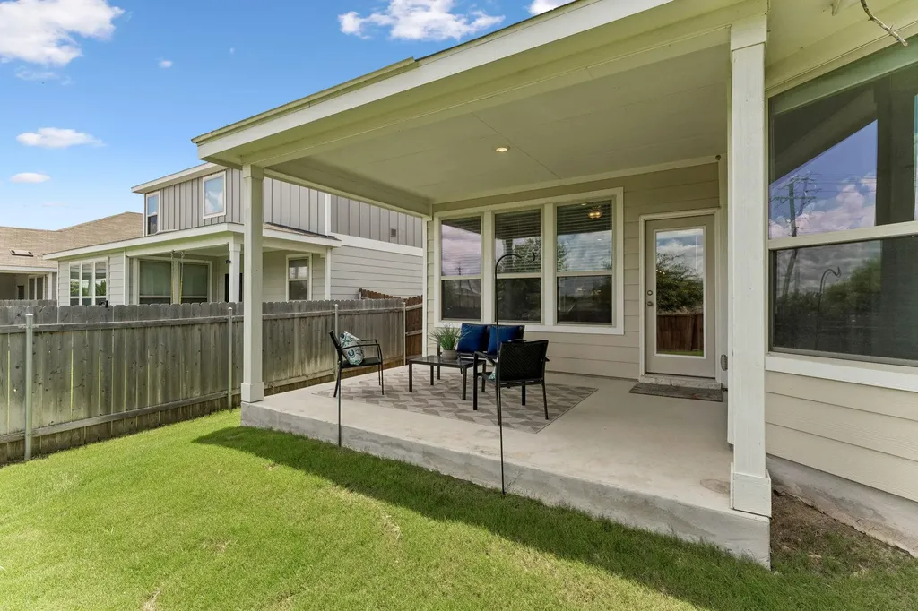 101 Georgia Lace Trail Georgetown TX 78626