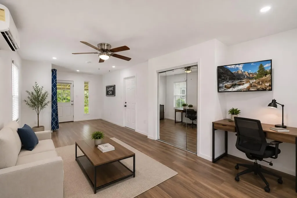 5005 Creek Bend Drive Austin TX 78744