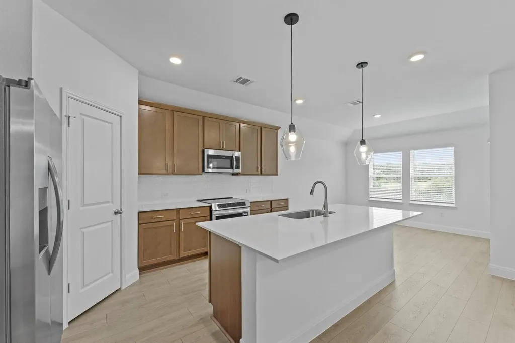 277 Rivers Edge Drive Georgetown TX 78628
