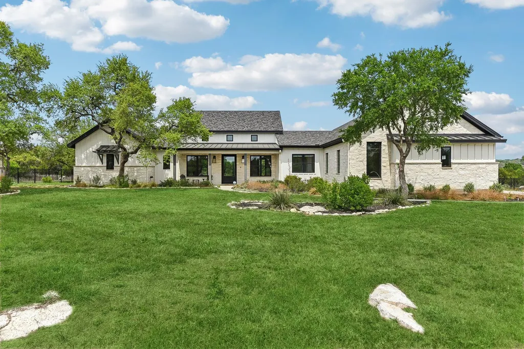 116 Tranquility Trails Drive Spicewood TX 78669