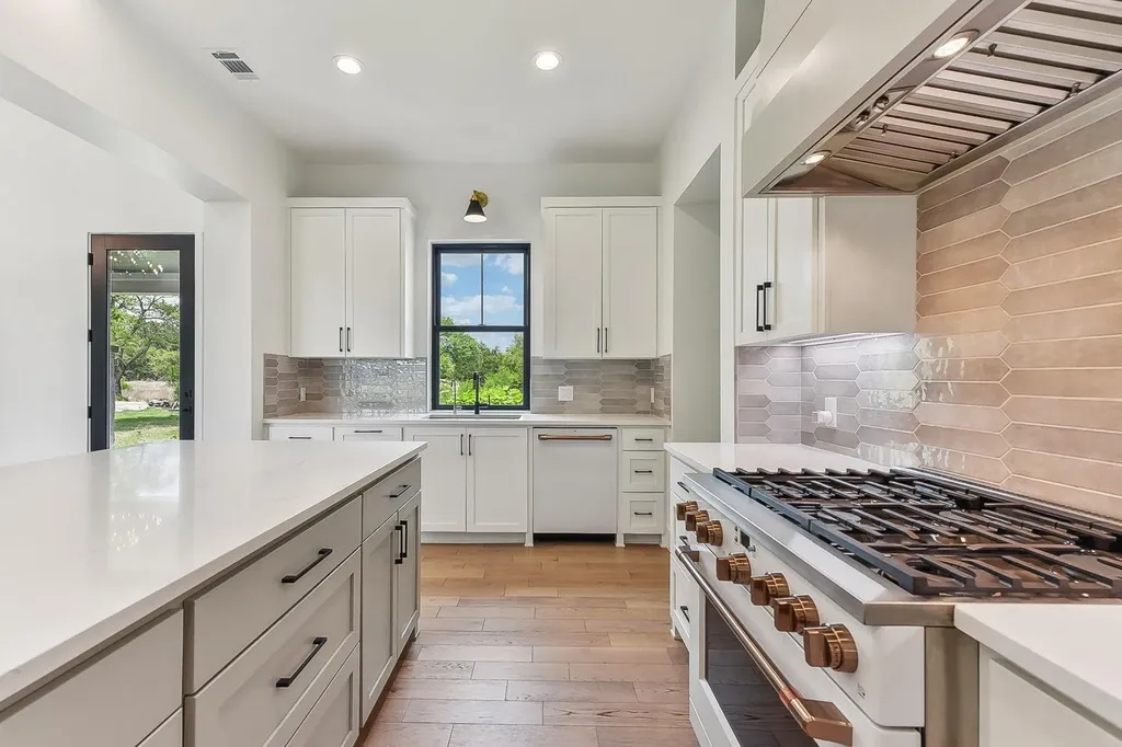 116 Tranquility Trails Drive Spicewood TX 78669