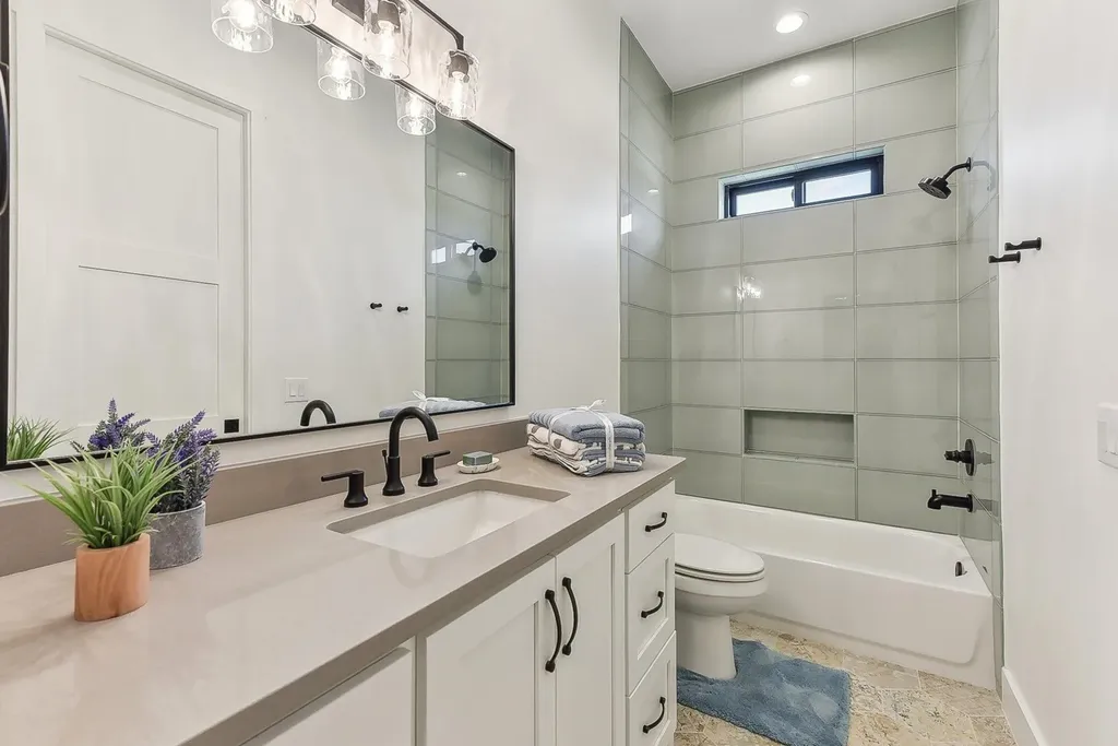 116 Tranquility Trails Drive Spicewood TX 78669