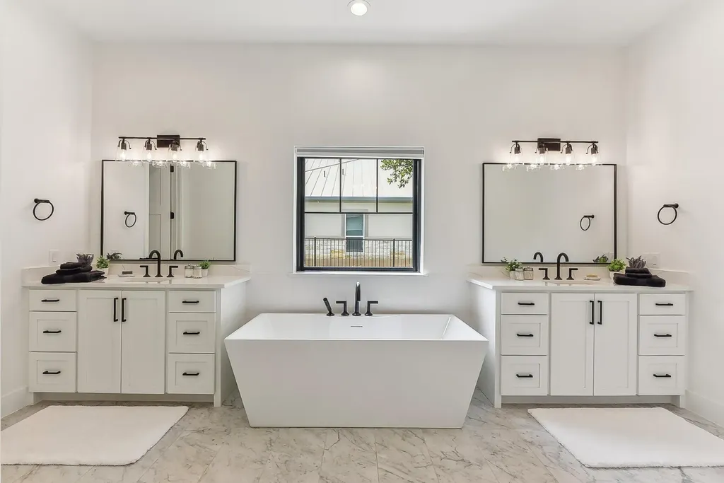 116 Tranquility Trails Drive Spicewood TX 78669