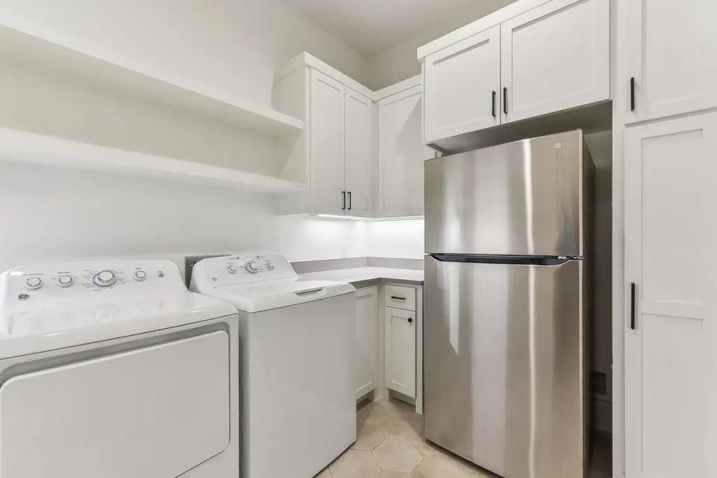 116 Tranquility Trails Drive Spicewood TX 78669