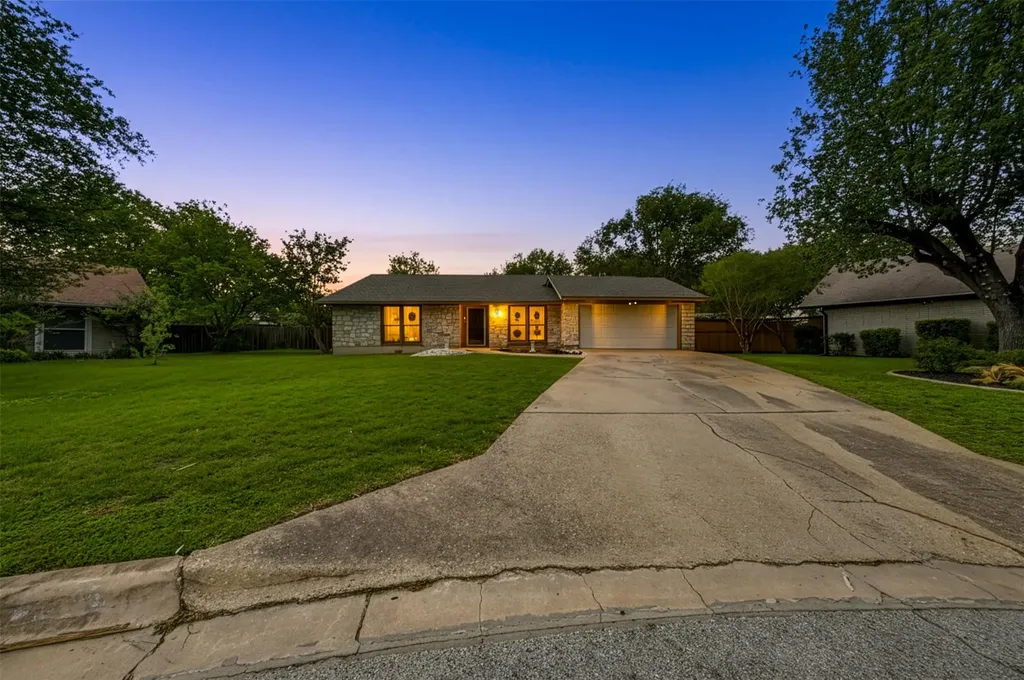 6511 Bridgewater Cove Austin TX 78723