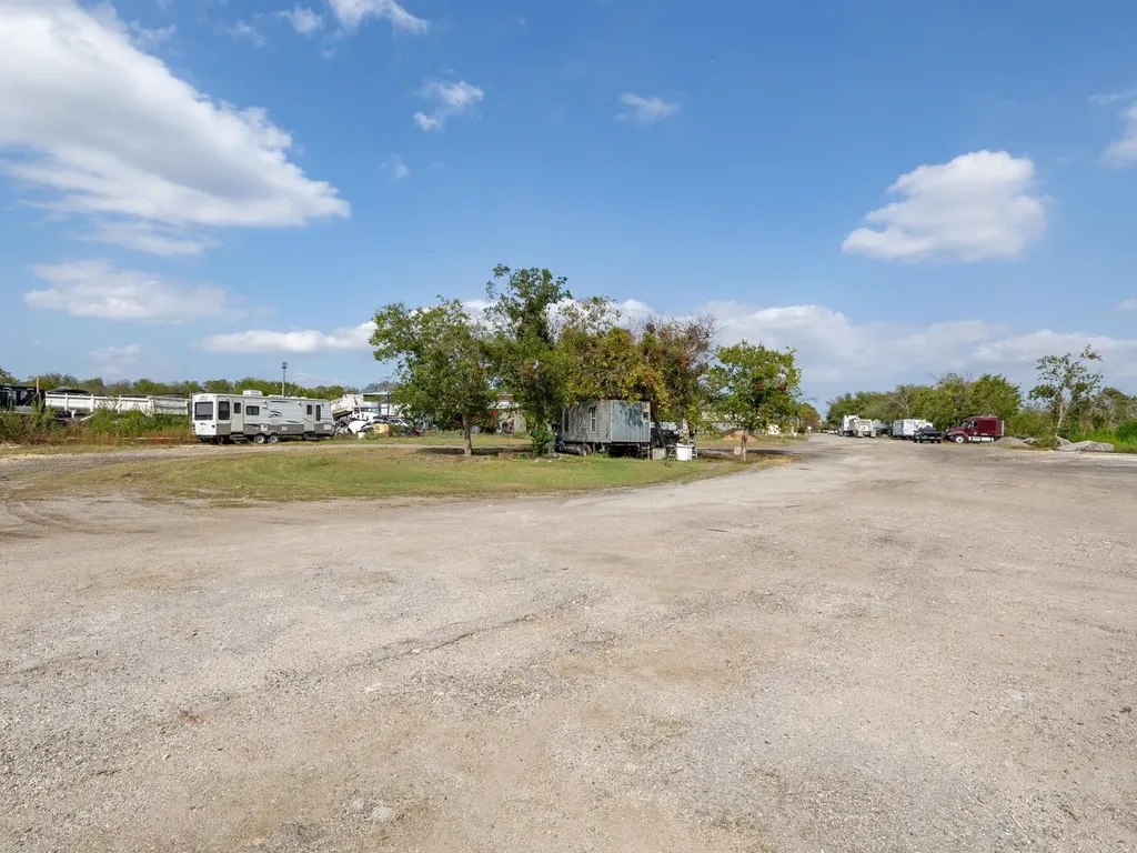 10811 San Jose Avenue Del Valle TX 78617