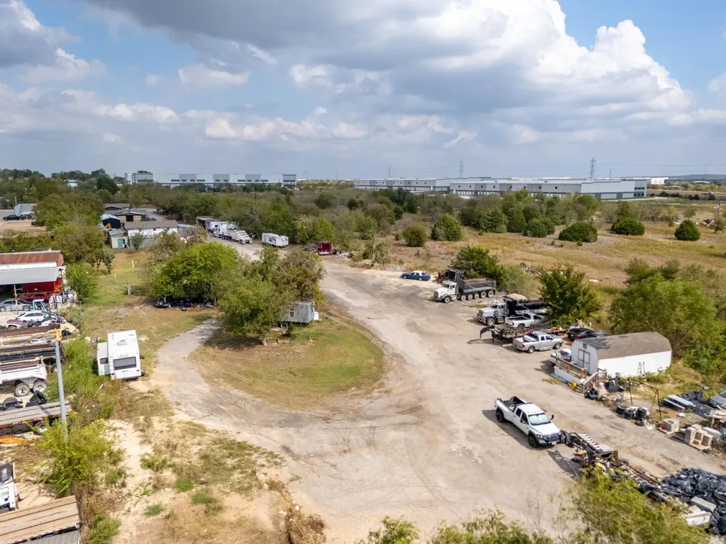 10811 San Jose Avenue Del Valle TX 78617