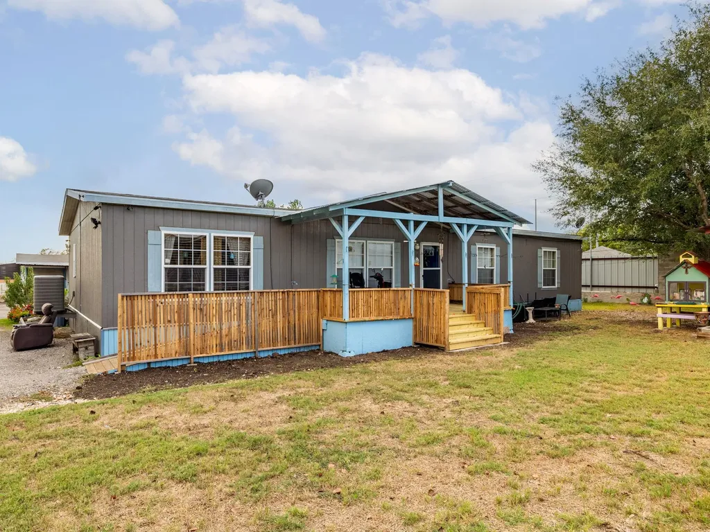 10811 San Jose Avenue Del Valle TX 78617