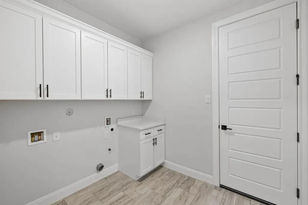 225 Spicewood Trails Drive Spicewood TX 78669