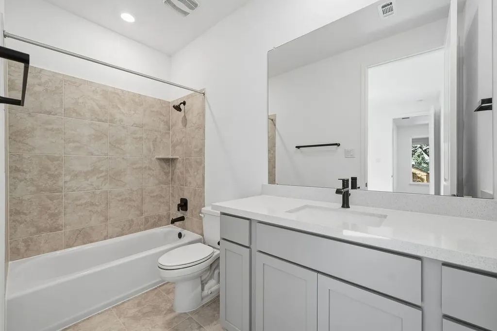 304 Kristen Oak Drive Georgetown TX 78628