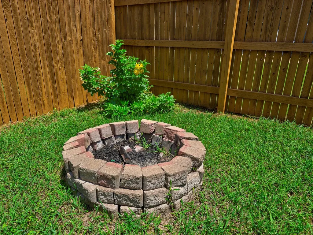2041 Mottey Street Georgetown TX 78626