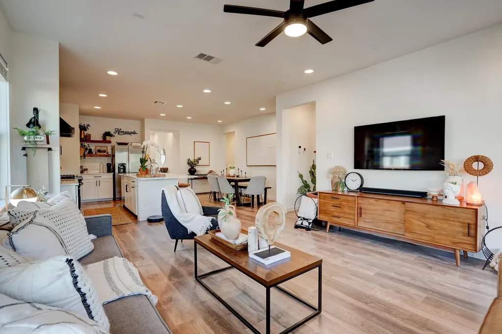 2240 Ringstaff Road Leander TX 78641