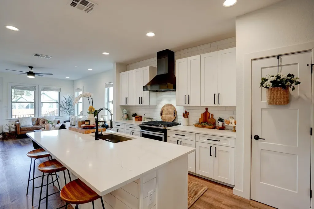 2240 Ringstaff Road Leander TX 78641