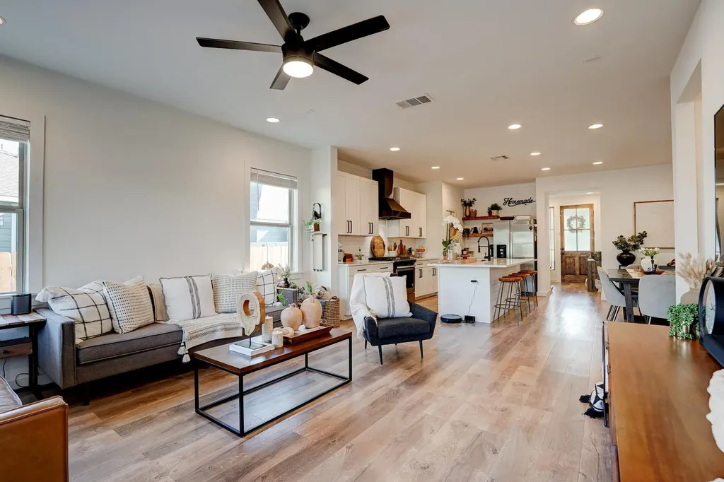 2240 Ringstaff Road Leander TX 78641