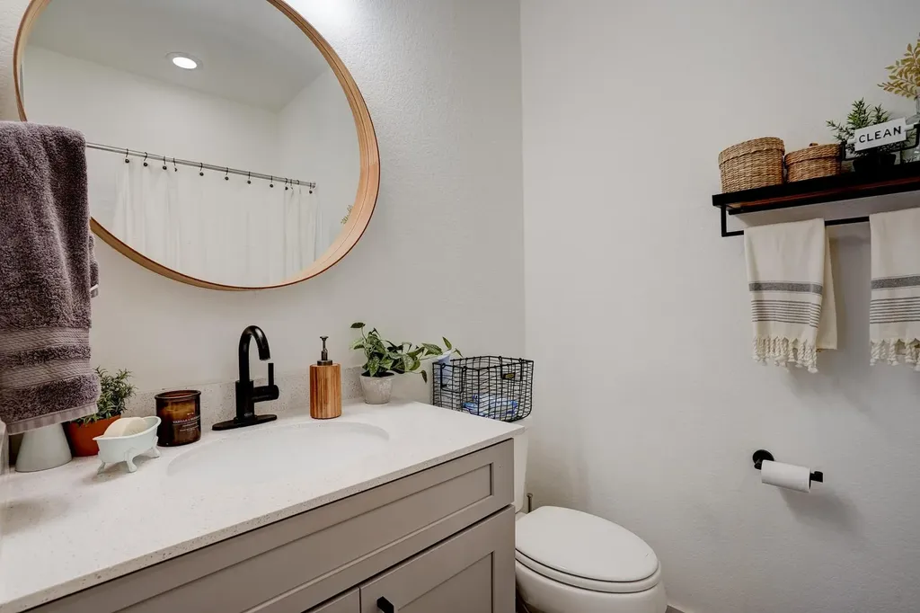 2240 Ringstaff Road Leander TX 78641