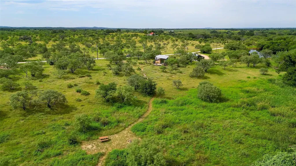 125 Elmer Road Llano TX 78643