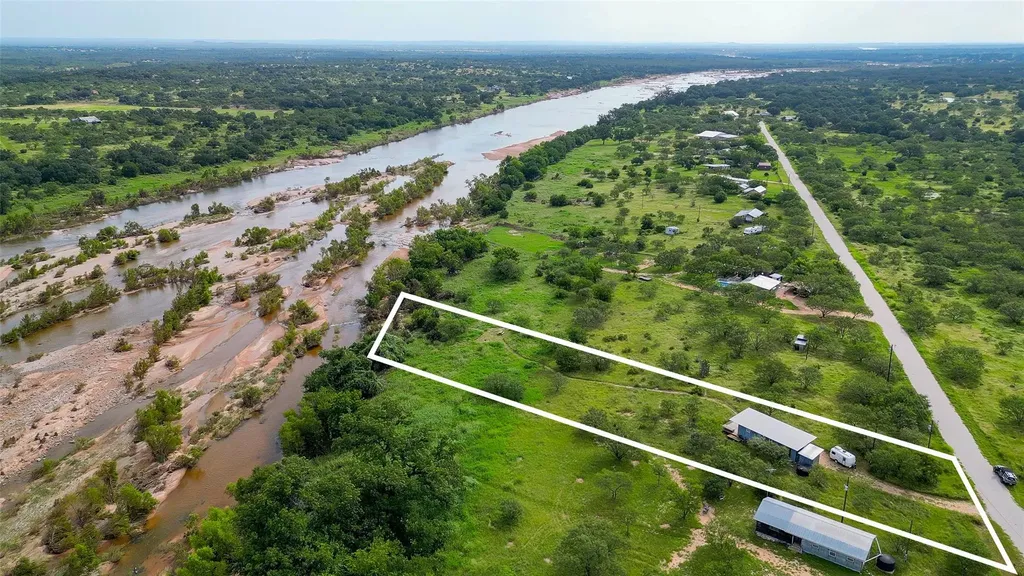 125 Elmer Road Llano TX 78643