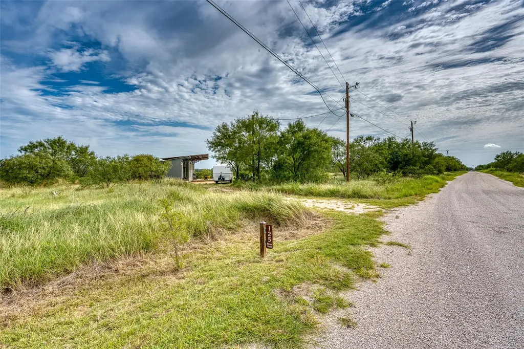 125 Elmer Road Llano TX 78643