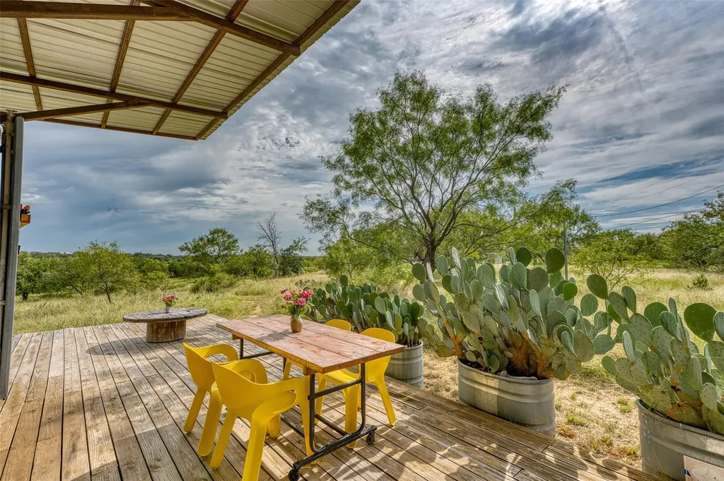 125 Elmer Road Llano TX 78643