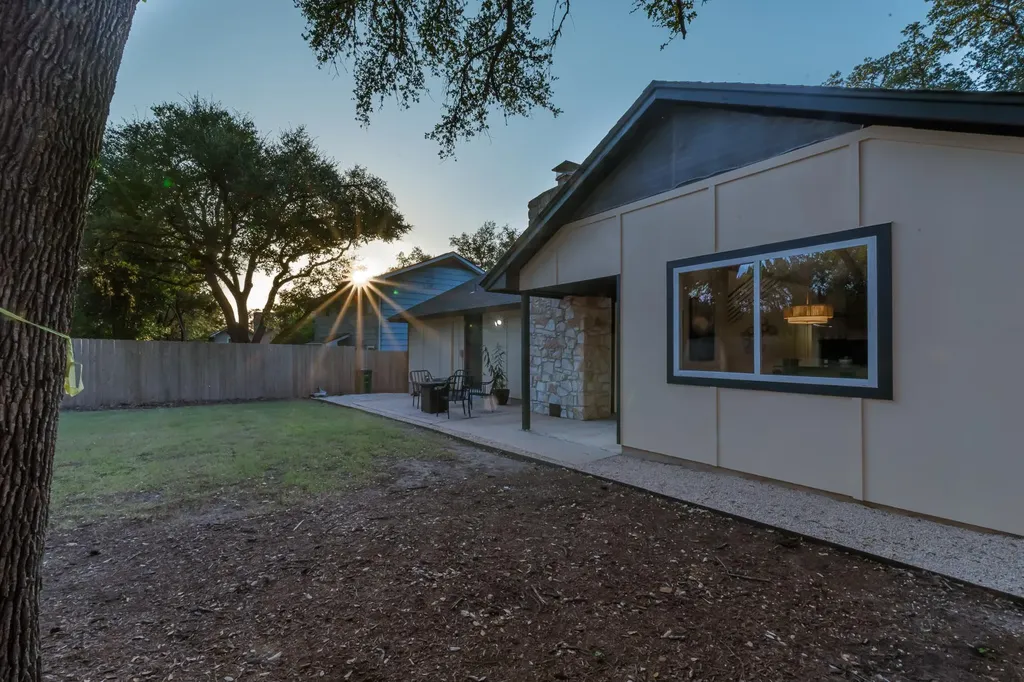 415 Baldridge Drive Austin TX 78748