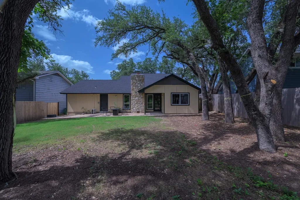 415 Baldridge Drive Austin TX 78748