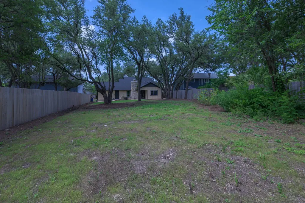 415 Baldridge Drive Austin TX 78748