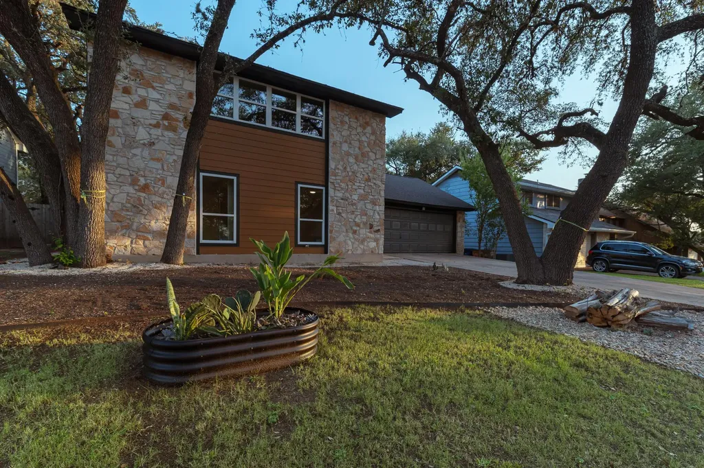 415 Baldridge Drive Austin TX 78748