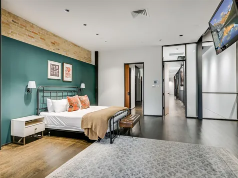811 Congress Avenue Austin TX 78701