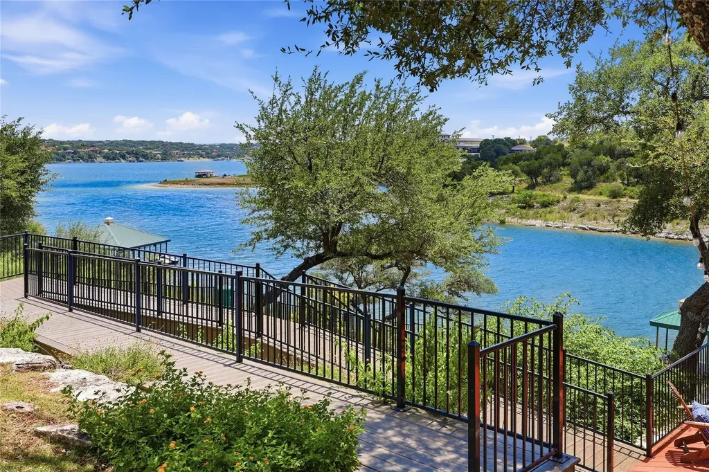 1307 Osprey Ridge Loop Lago Vista TX 78645