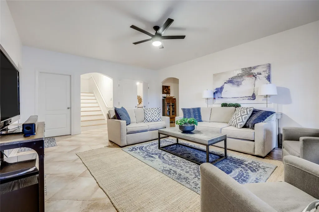 1307 Osprey Ridge Loop Lago Vista TX 78645
