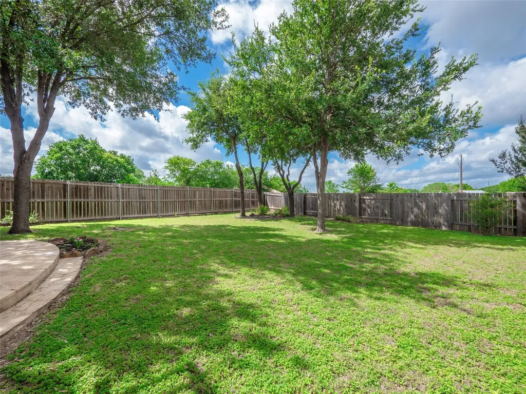 2913 Clinton Place Round Rock TX 78665